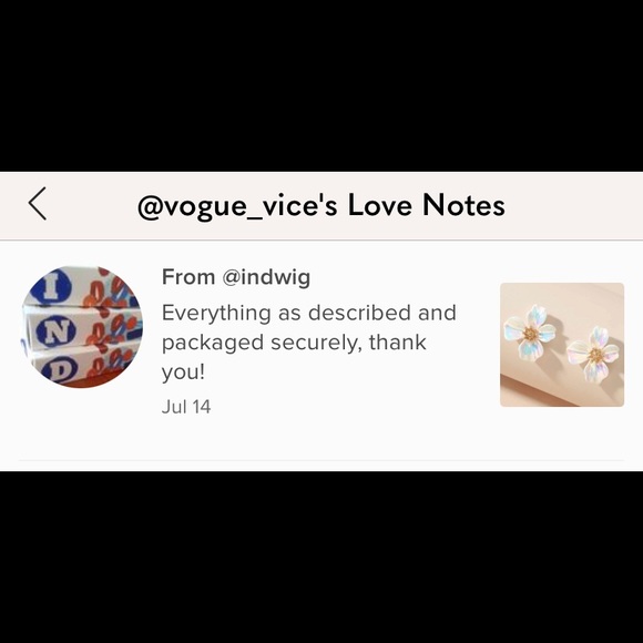 Last pair! Iridescent acrylic floral dogwood stud earrings - Picture 6 of 9